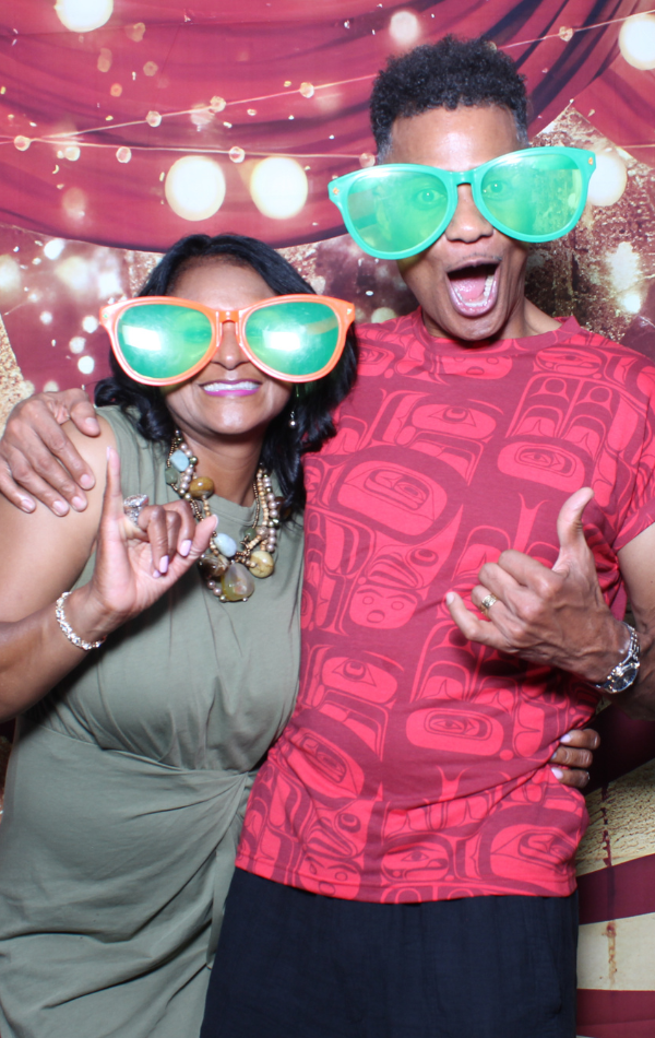 2 guests in photobooth